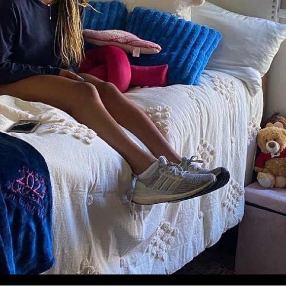 comforter - Picture 4 of 4